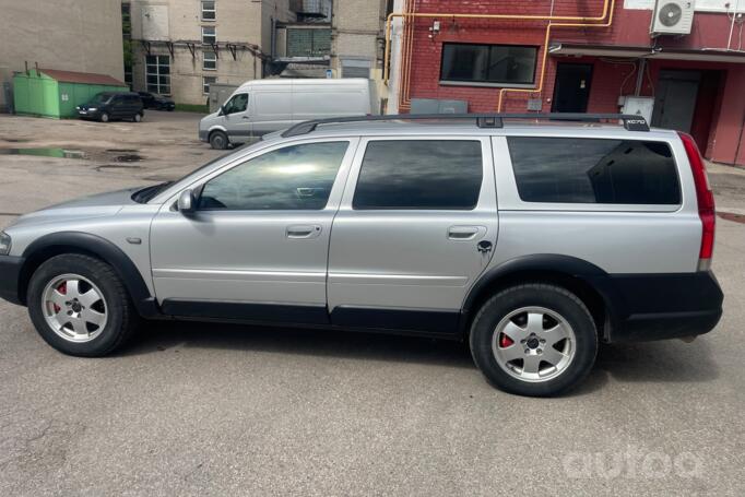 Volvo XC70 2 generation wagon