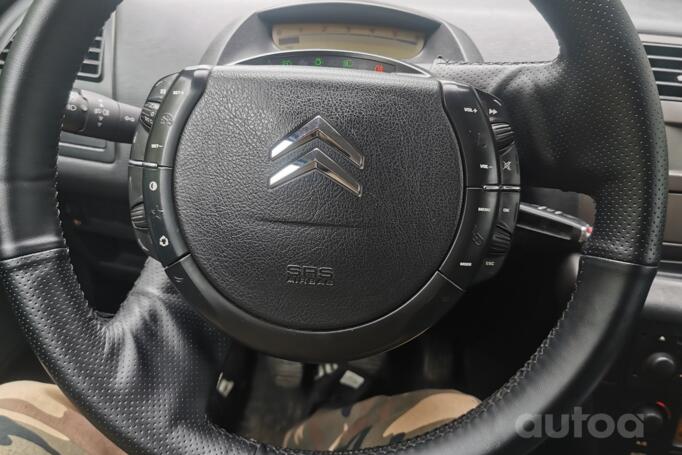 Citroen C4 1 generation [restyling] Hatchback 5-doors
