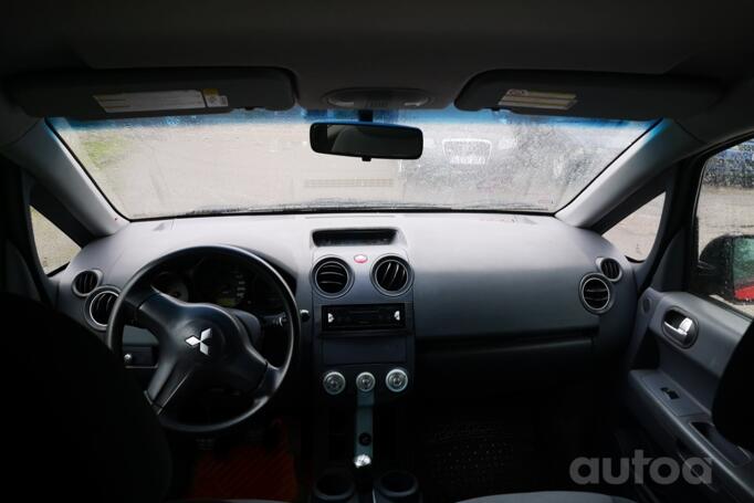 Mitsubishi Colt 6 generation