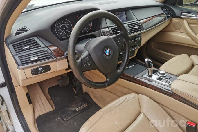 BMW X5 E70 Crossover