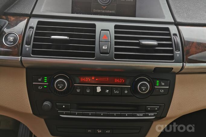 BMW X5 E70 Crossover
