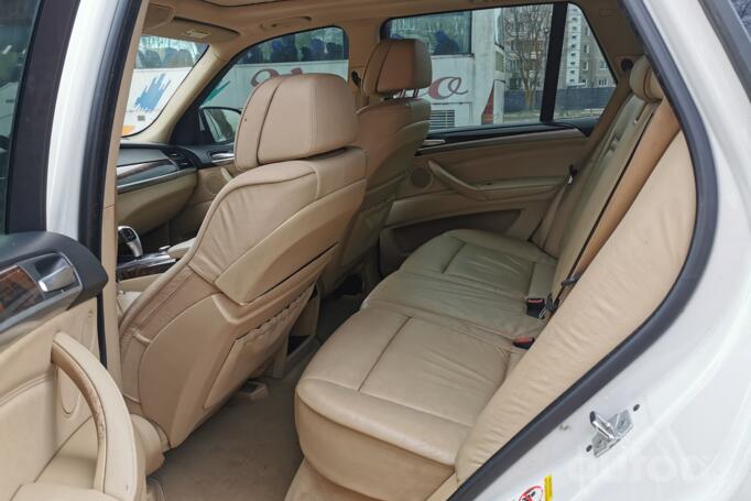 BMW X5 E70 Crossover