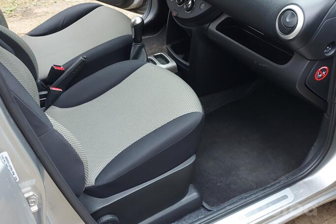 Nissan Note E11 [restyling] Hatchback
