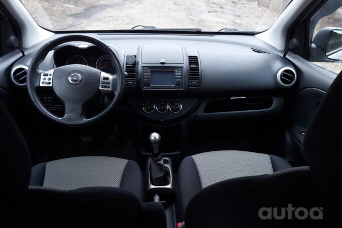 Nissan Note E11 [restyling] Hatchback