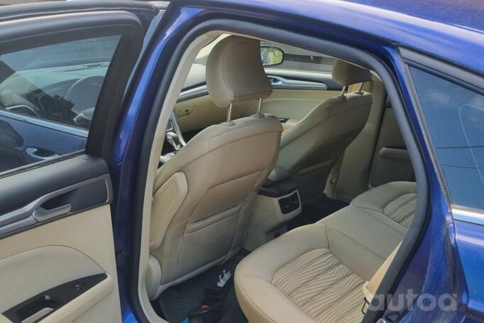 Ford Fusion (North America) 2 generation Sedan