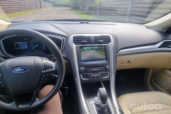 Ford Fusion (North America) 2 generation Sedan