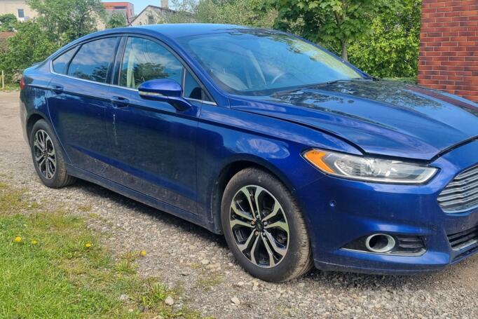 Ford Fusion (North America) 2 generation Sedan