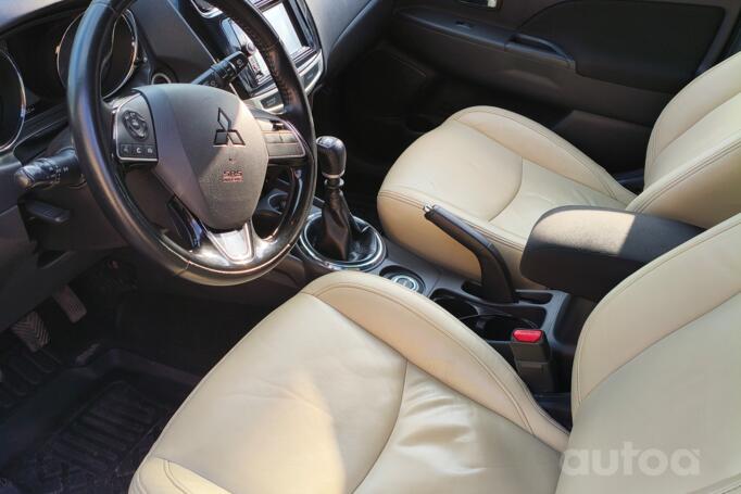 Mitsubishi ASX 1 generation [restyling] Crossover