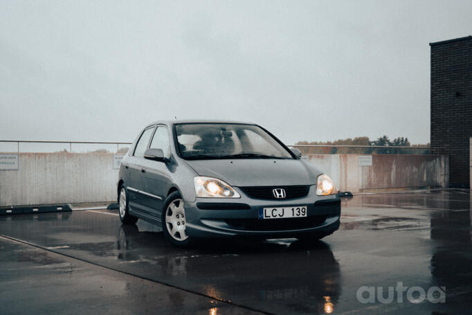 Honda Civic 7 generation [restyling] Hatchback 5-doors