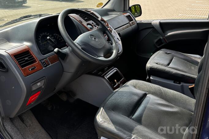 Mercedes-Benz V-Class W638 Minivan