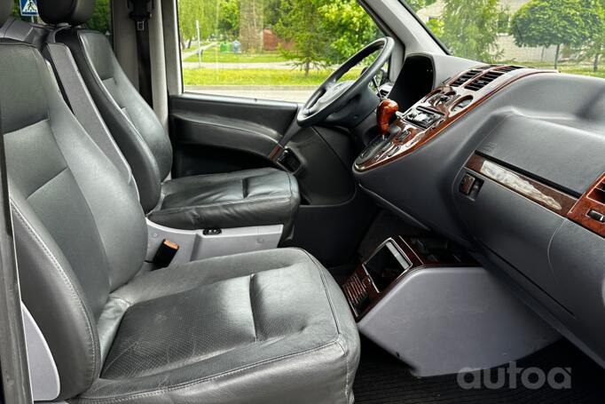 Mercedes-Benz V-Class W638 Minivan