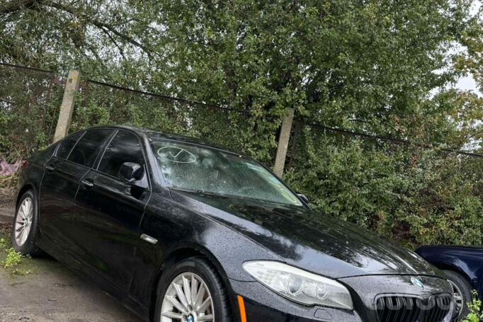 BMW 5 Series F07/F10/F11 Sedan