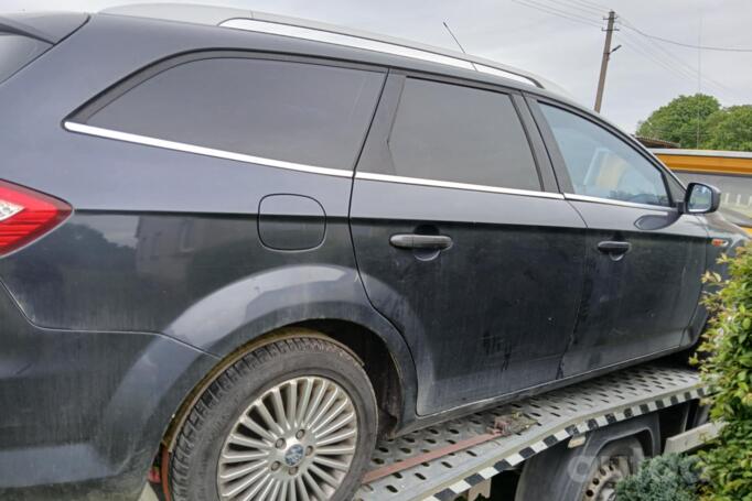 Ford Mondeo 4 generation wagon