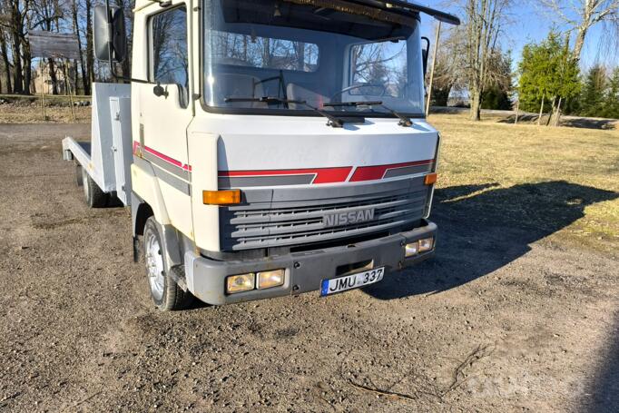 Nissan AD 1 generation