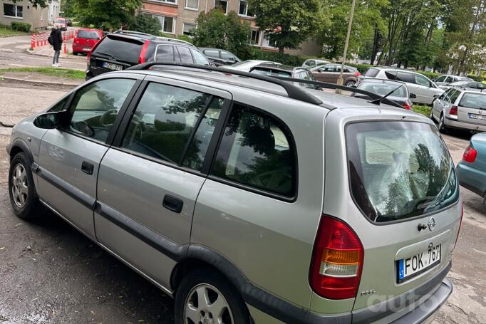 Opel Zafira A Minivan 5-doors
