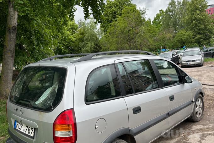 Opel Zafira A Minivan 5-doors