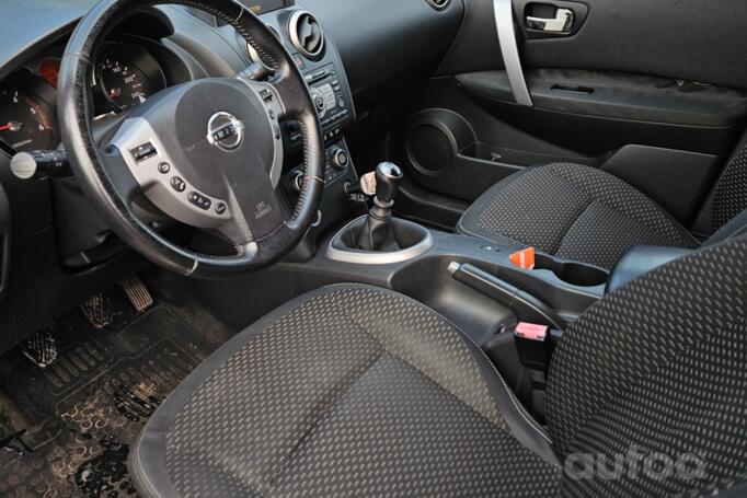 Nissan Qashqai 1 generation Crossover 5-doors