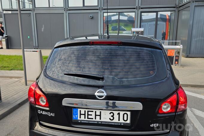 Nissan Qashqai 1 generation Crossover 5-doors
