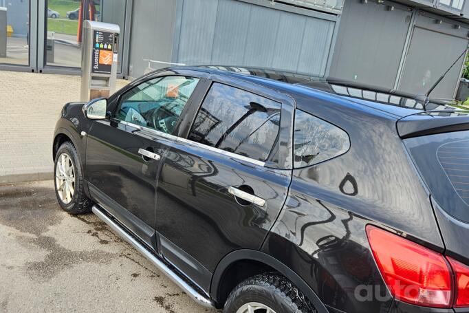 Nissan Qashqai 1 generation Crossover 5-doors