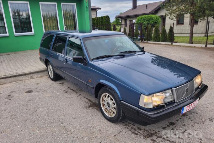 Volvo 940 1 generation wagon