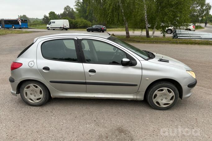 Peugeot 206 1 generation Hatchback 5-doors