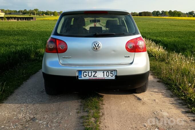 Volkswagen Golf 5 generation Hatchback 5-doors
