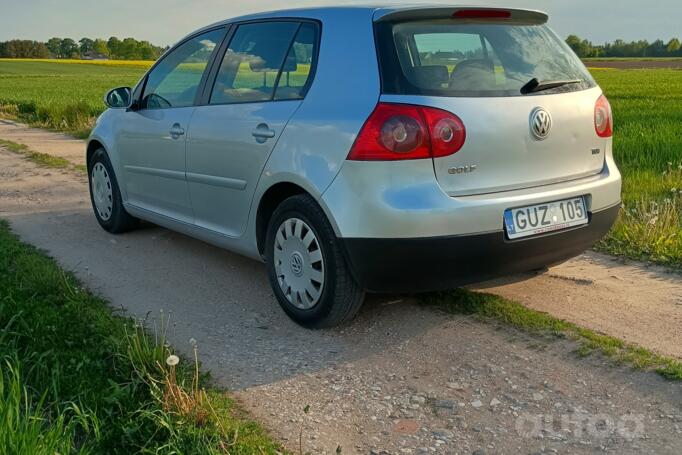 Volkswagen Golf 5 generation Hatchback 5-doors