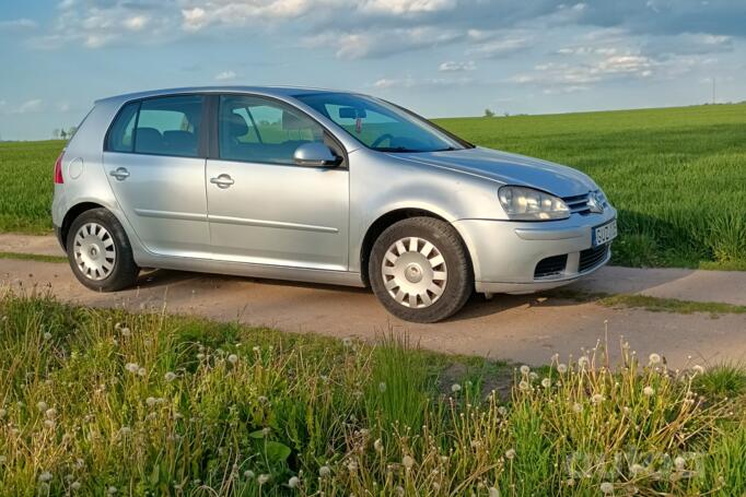 Volkswagen Golf 5 generation Hatchback 5-doors