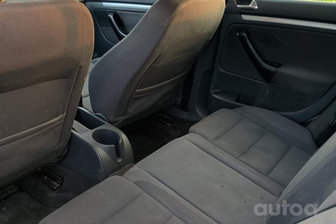 Volkswagen Golf 5 generation Hatchback 5-doors