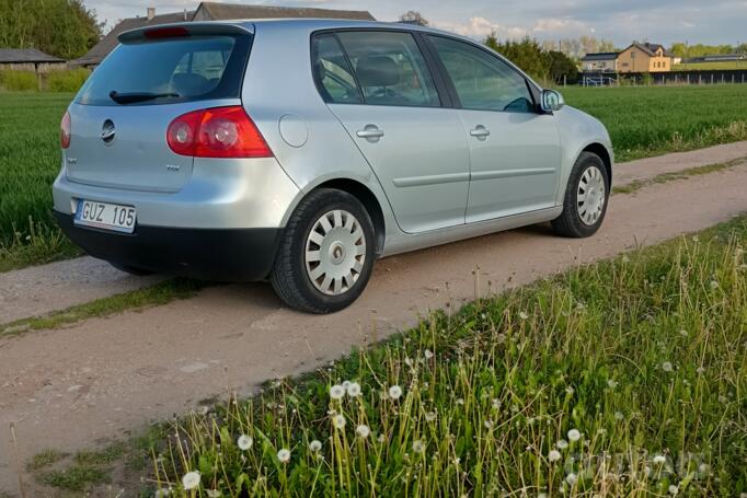 Volkswagen Golf 5 generation Hatchback 5-doors