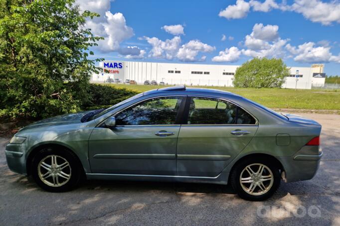 Honda Accord 7 generation Sedan 4-doors