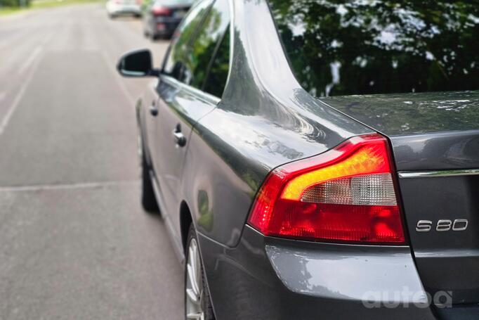 Volvo S80 2 generation Sedan