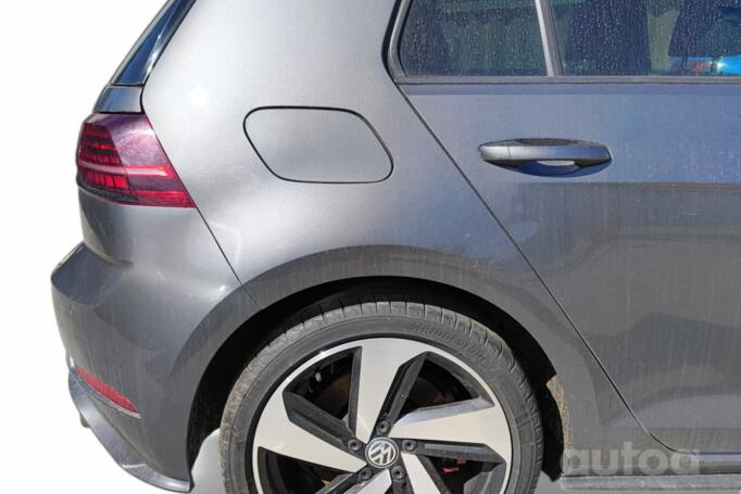 Volkswagen Golf GTI 7 generation [restyling]