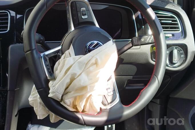 Volkswagen Golf GTI 7 generation [restyling]