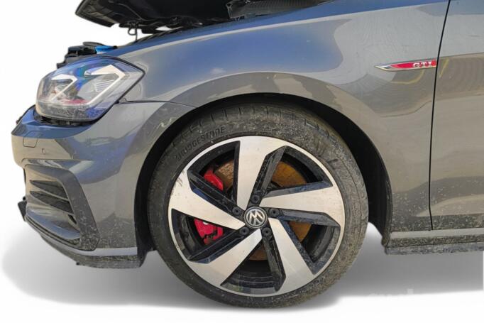 Volkswagen Golf GTI 7 generation [restyling]