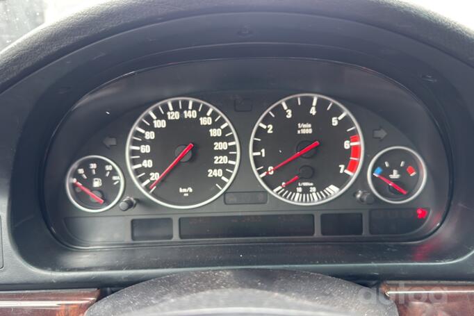 BMW 5 Series E39 [restyling] Sedan
