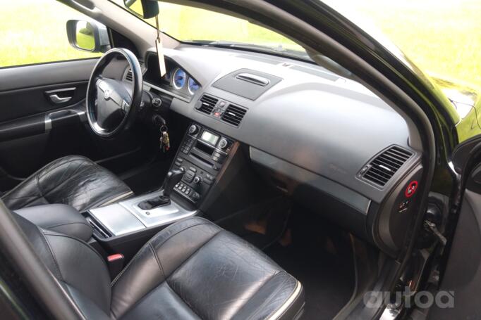 Volvo XC90 1 generation [restyling] Crossover