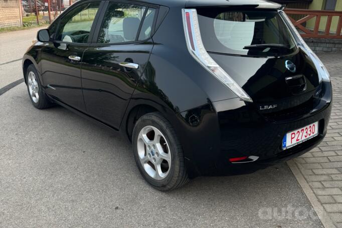 Nissan Leaf 1 generation Hatchback