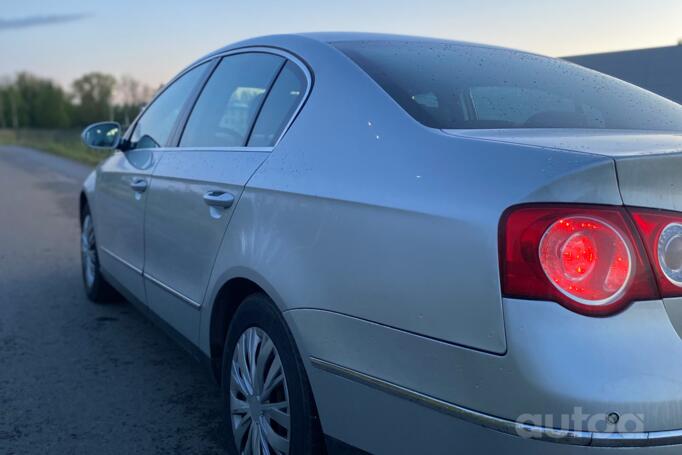Volkswagen Passat B6 Sedan 4-doors