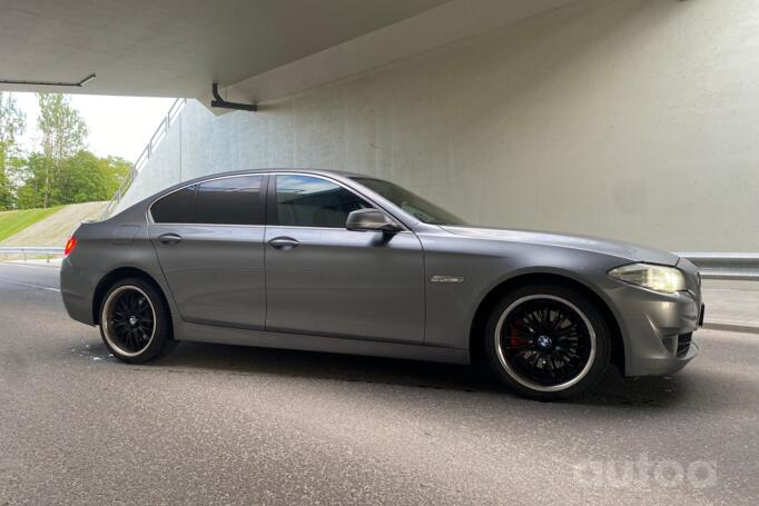 BMW 5 Series F07/F10/F11 Sedan