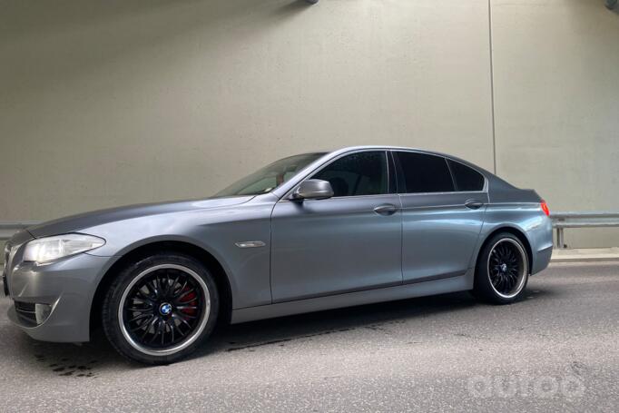 BMW 5 Series F07/F10/F11 Sedan