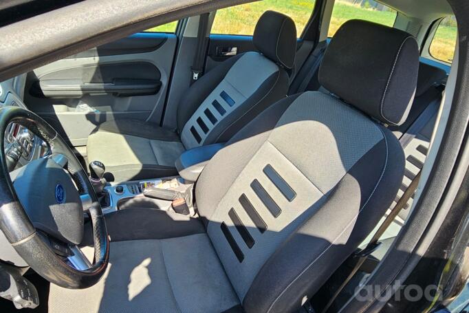 Ford Focus 2 generation [restyling] Sedan