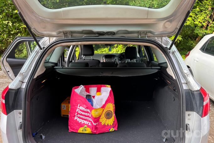 Ford Focus 3 generation wagon 5-doors
