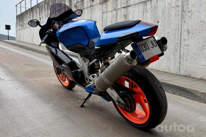 Aprilia RSV