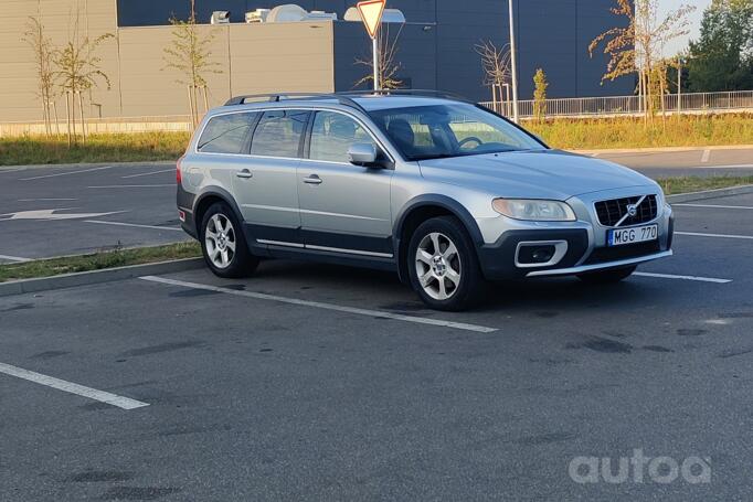 Volvo XC70 3 generation wagon