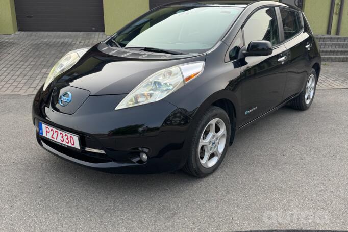 Nissan Leaf 1 generation Hatchback