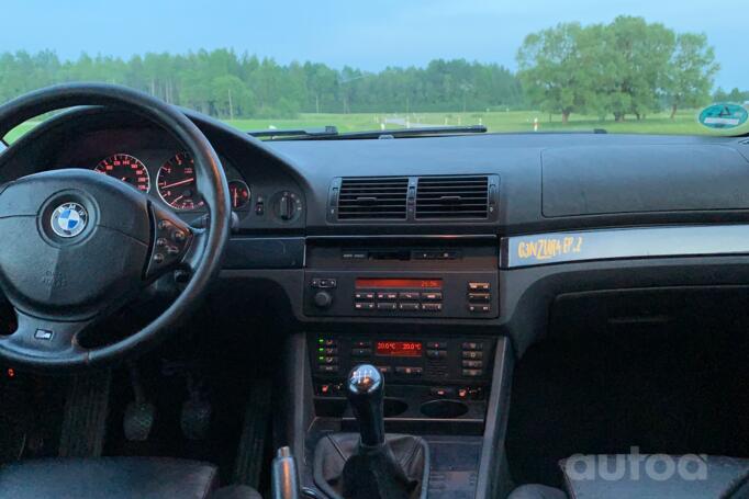 BMW 5 Series E39 Sedan 4-doors