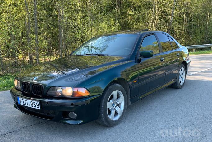 BMW 5 Series E39 Sedan 4-doors
