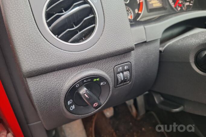 Volkswagen Golf Plus 2 generation