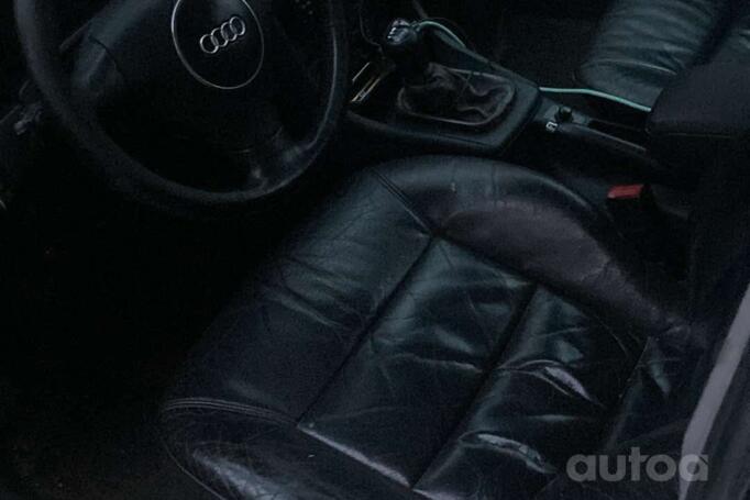 Audi A6 4B/C5 wagon 5-doors